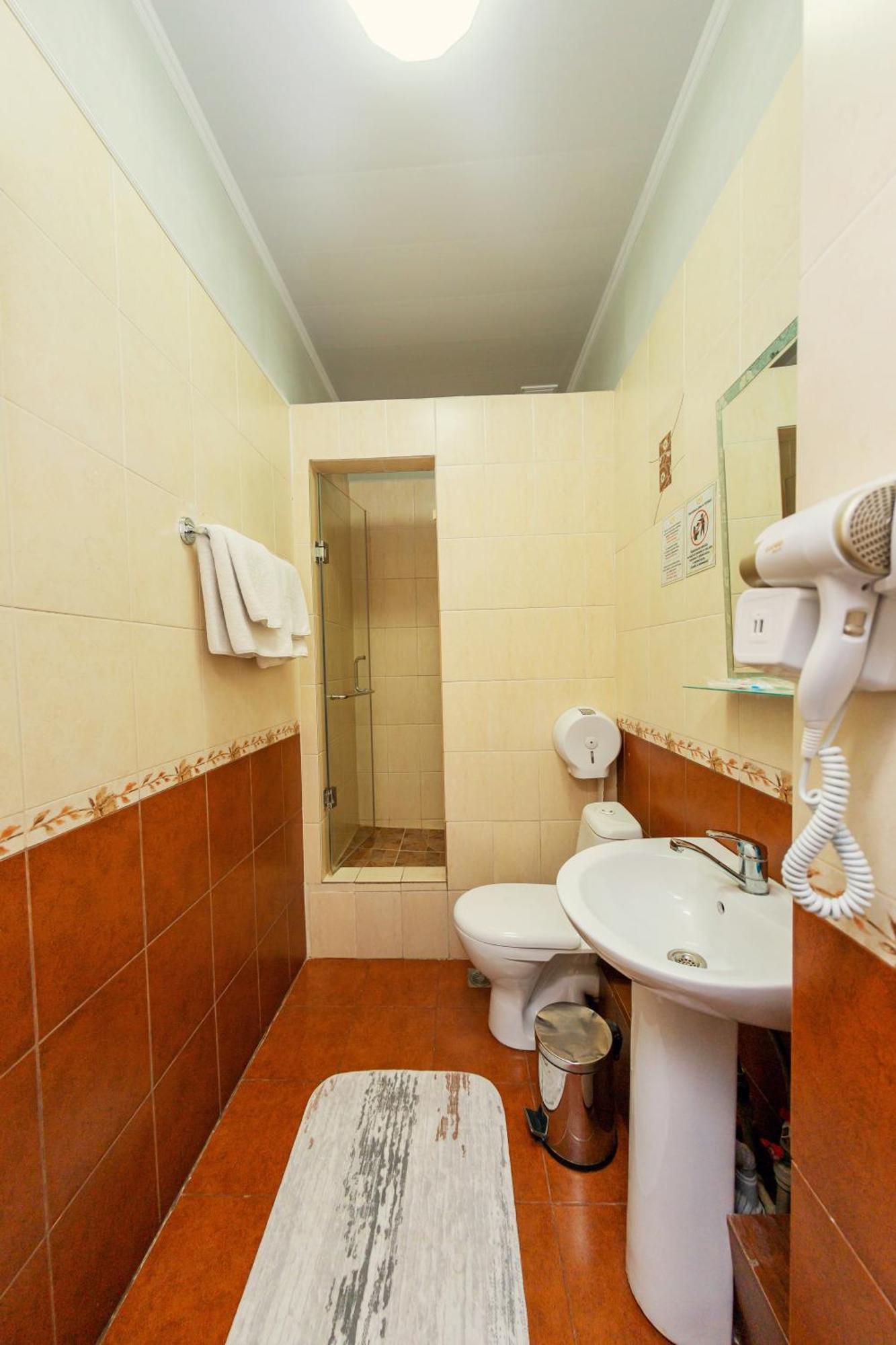 Hotel Ajour Ałma Ata Zewnętrze zdjęcie