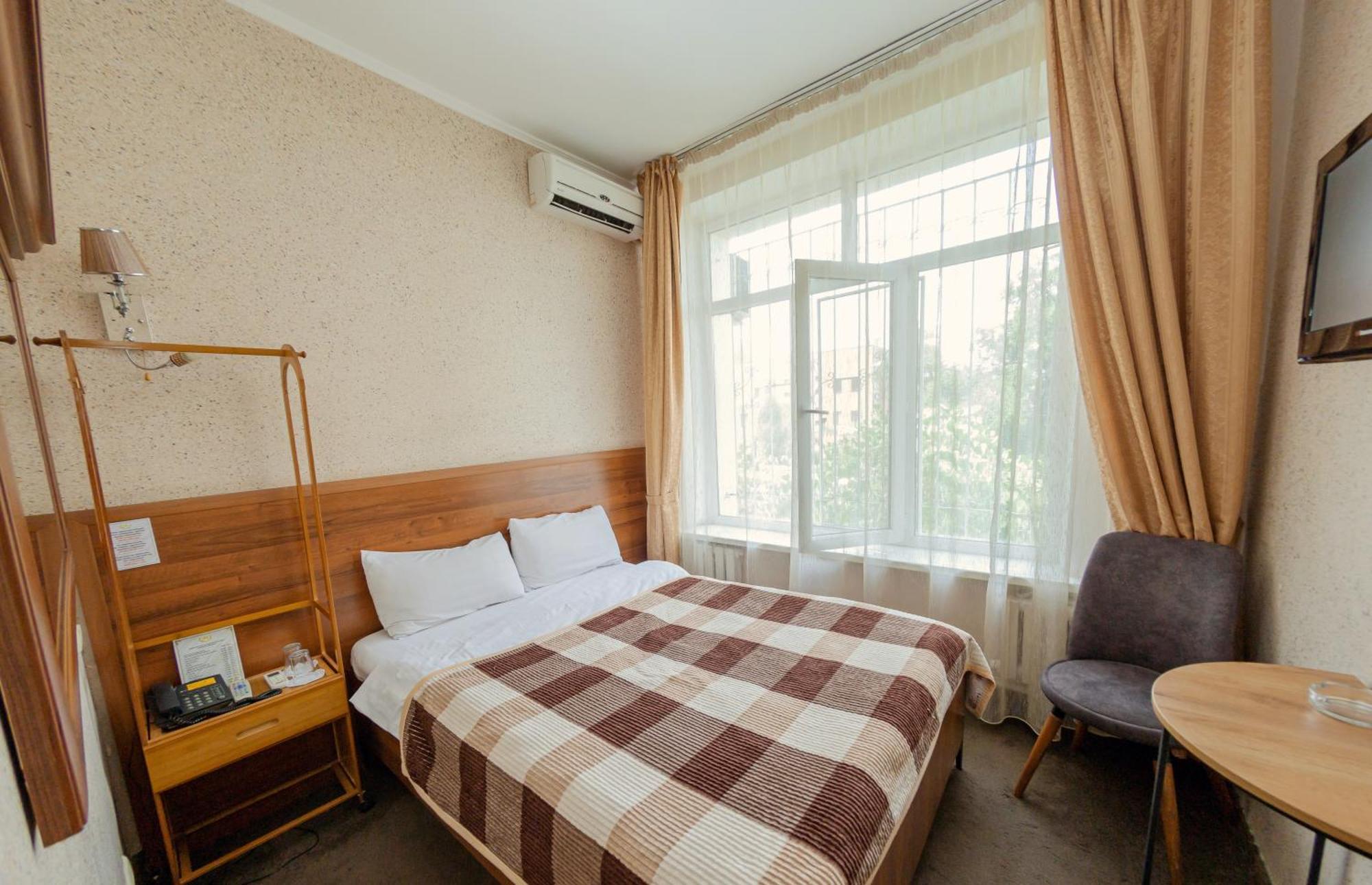 Hotel Ajour Ałma Ata Zewnętrze zdjęcie