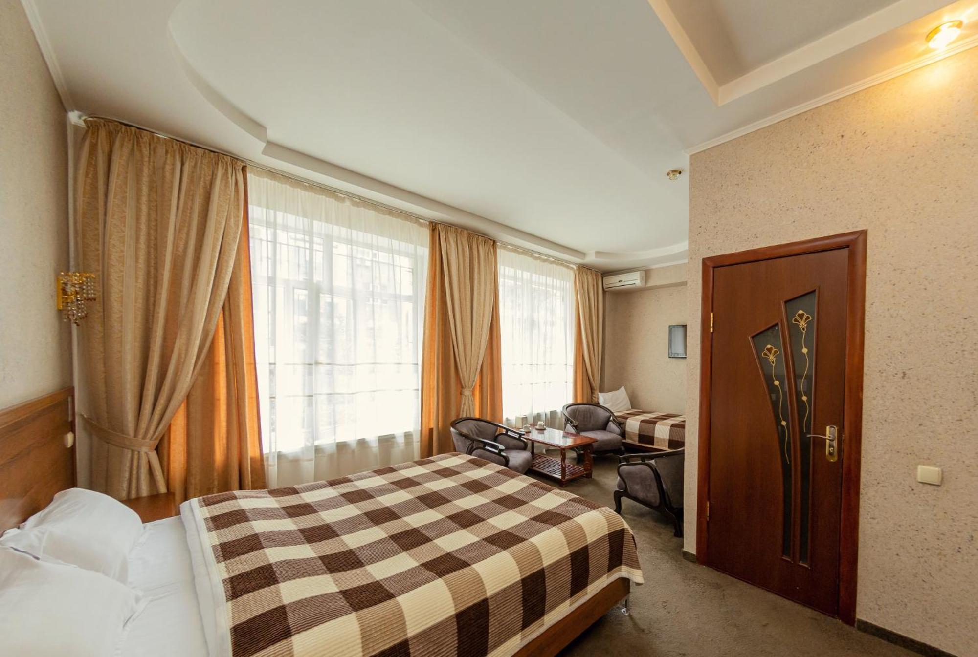 Hotel Ajour Ałma Ata Zewnętrze zdjęcie