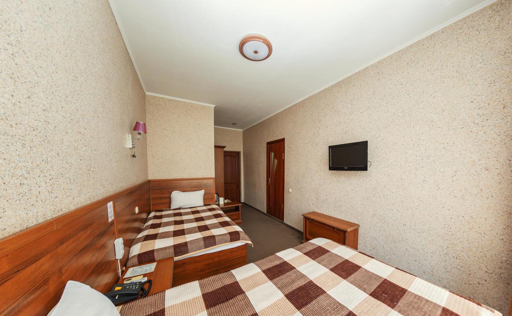 Hotel Ajour Ałma Ata Zewnętrze zdjęcie