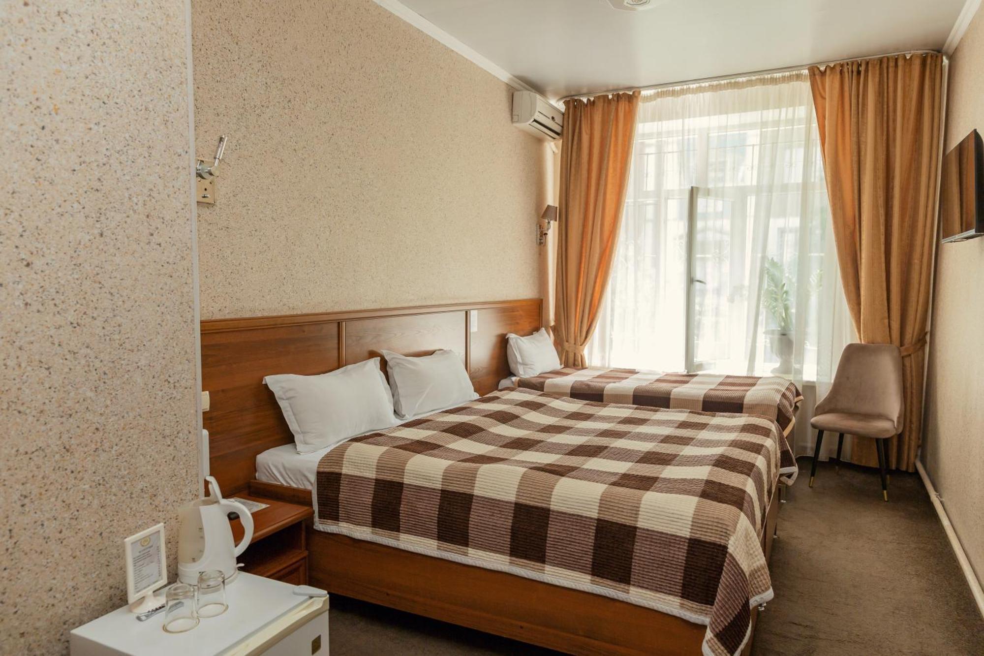 Hotel Ajour Ałma Ata Zewnętrze zdjęcie