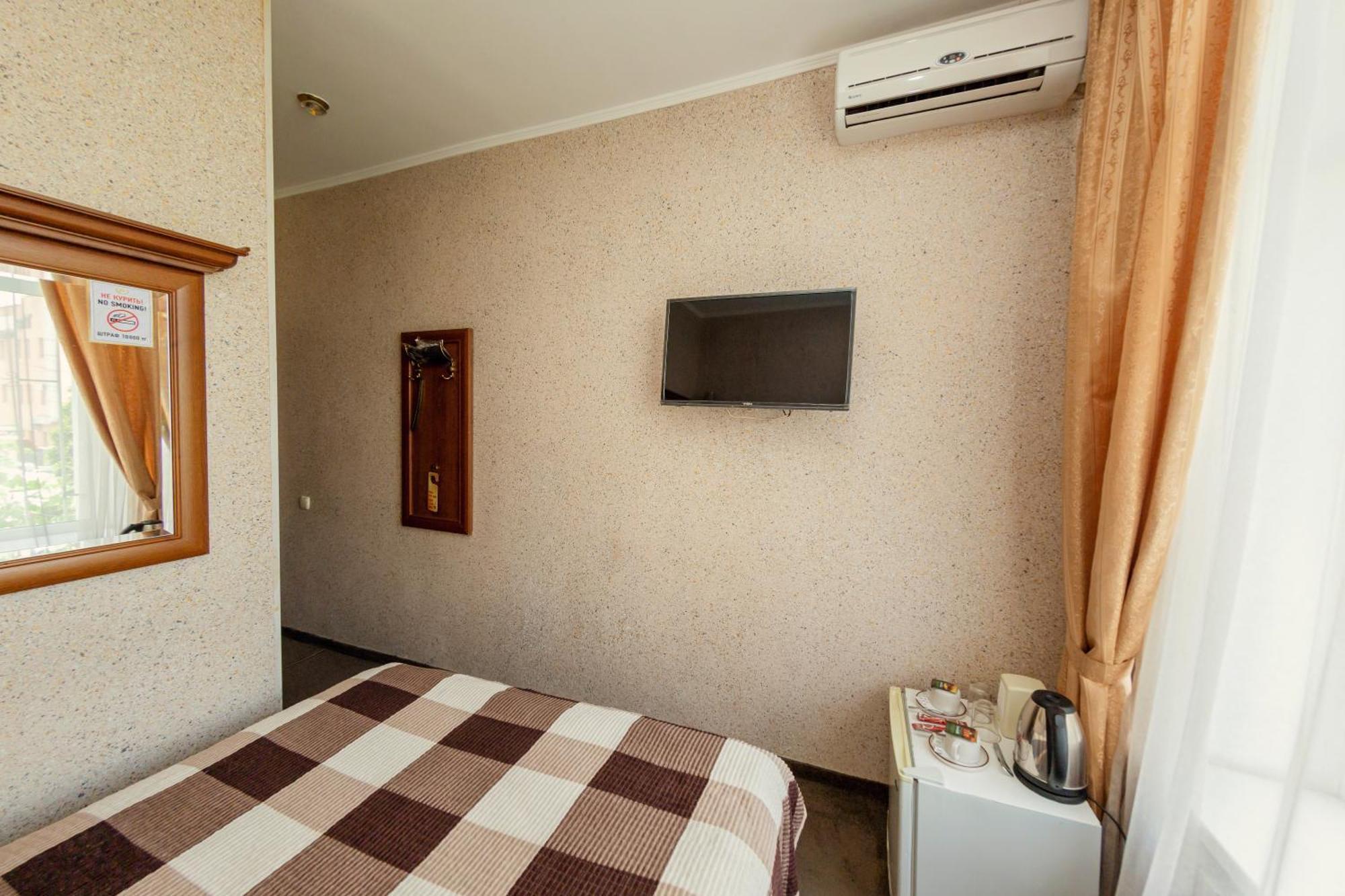 Hotel Ajour Ałma Ata Zewnętrze zdjęcie